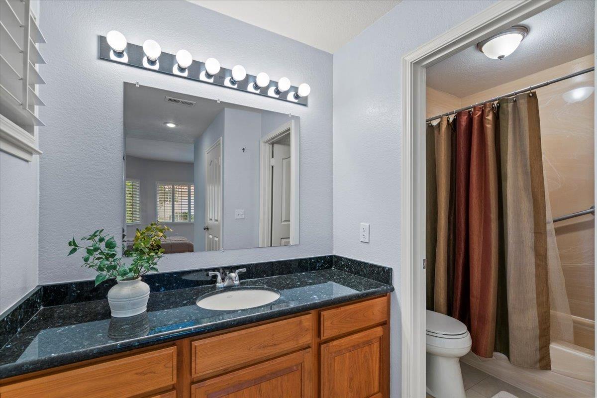 Detail Gallery Image 16 of 24 For 732 Northrup St #111,  San Jose,  CA 95126 - 2 Beds | 2 Baths