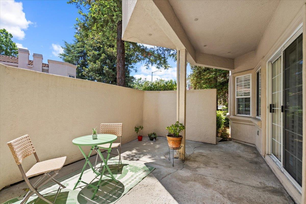 Detail Gallery Image 4 of 24 For 732 Northrup St #111,  San Jose,  CA 95126 - 2 Beds | 2 Baths