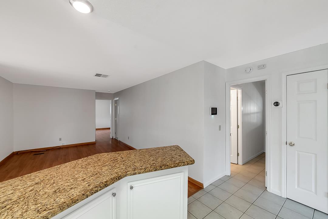 Detail Gallery Image 12 of 37 For 63 Quail Hollow Dr #63,  San Jose,  CA 95128 - 2 Beds | 2 Baths