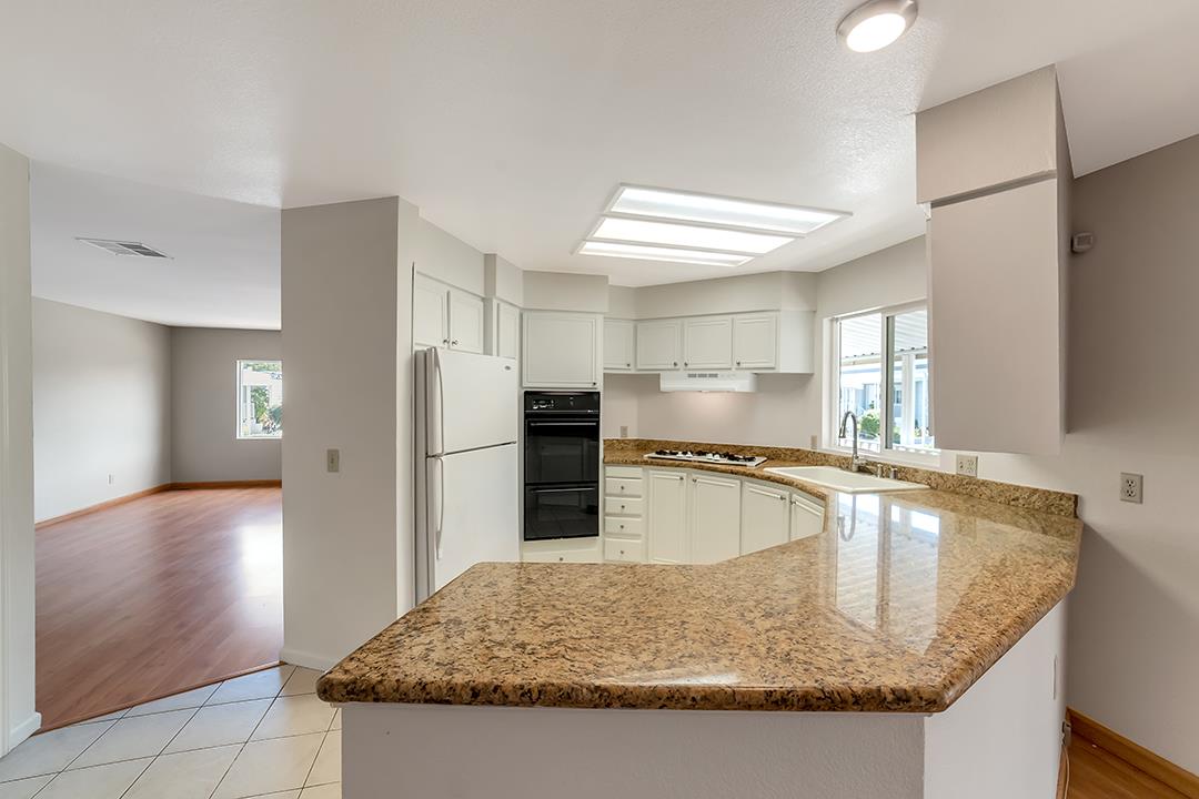 Detail Gallery Image 14 of 37 For 63 Quail Hollow Dr #63,  San Jose,  CA 95128 - 2 Beds | 2 Baths