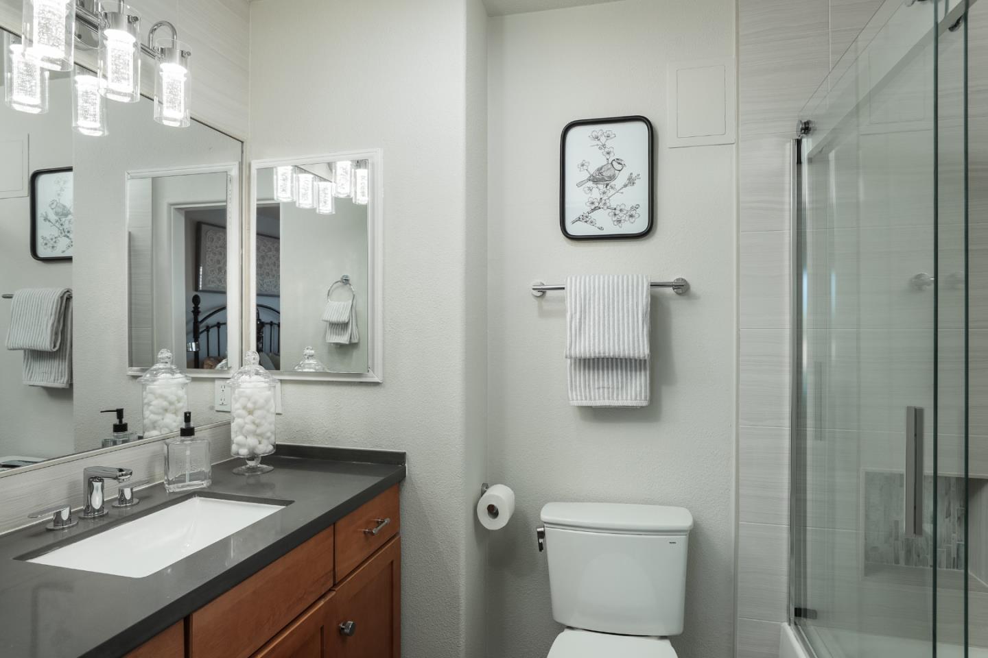 Detail Gallery Image 17 of 20 For 808 Lenzen Ave #109,  San Jose,  CA 95126 - 2 Beds | 2/1 Baths