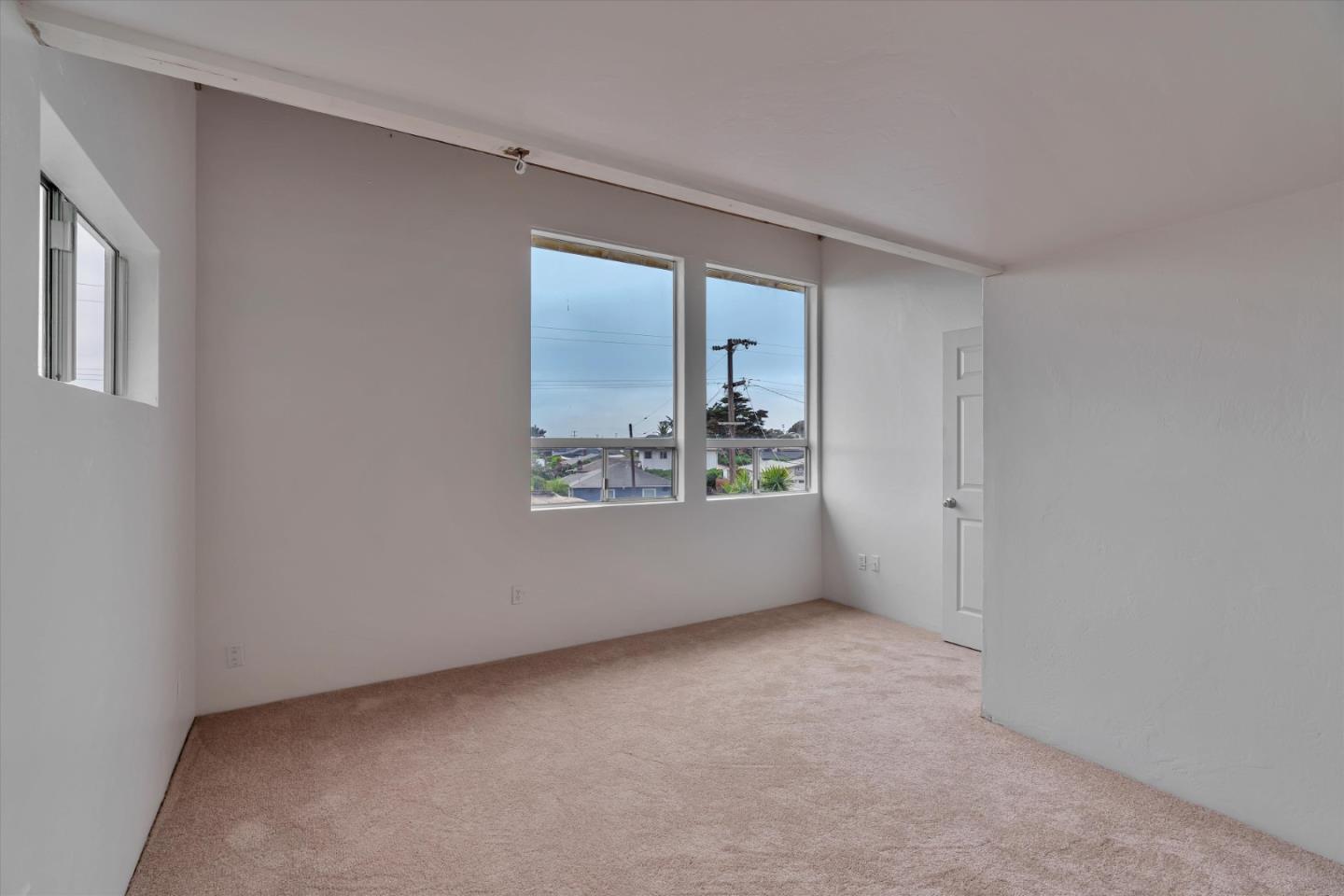 2086 Waring St, Seaside, CA 93955 photo 29
