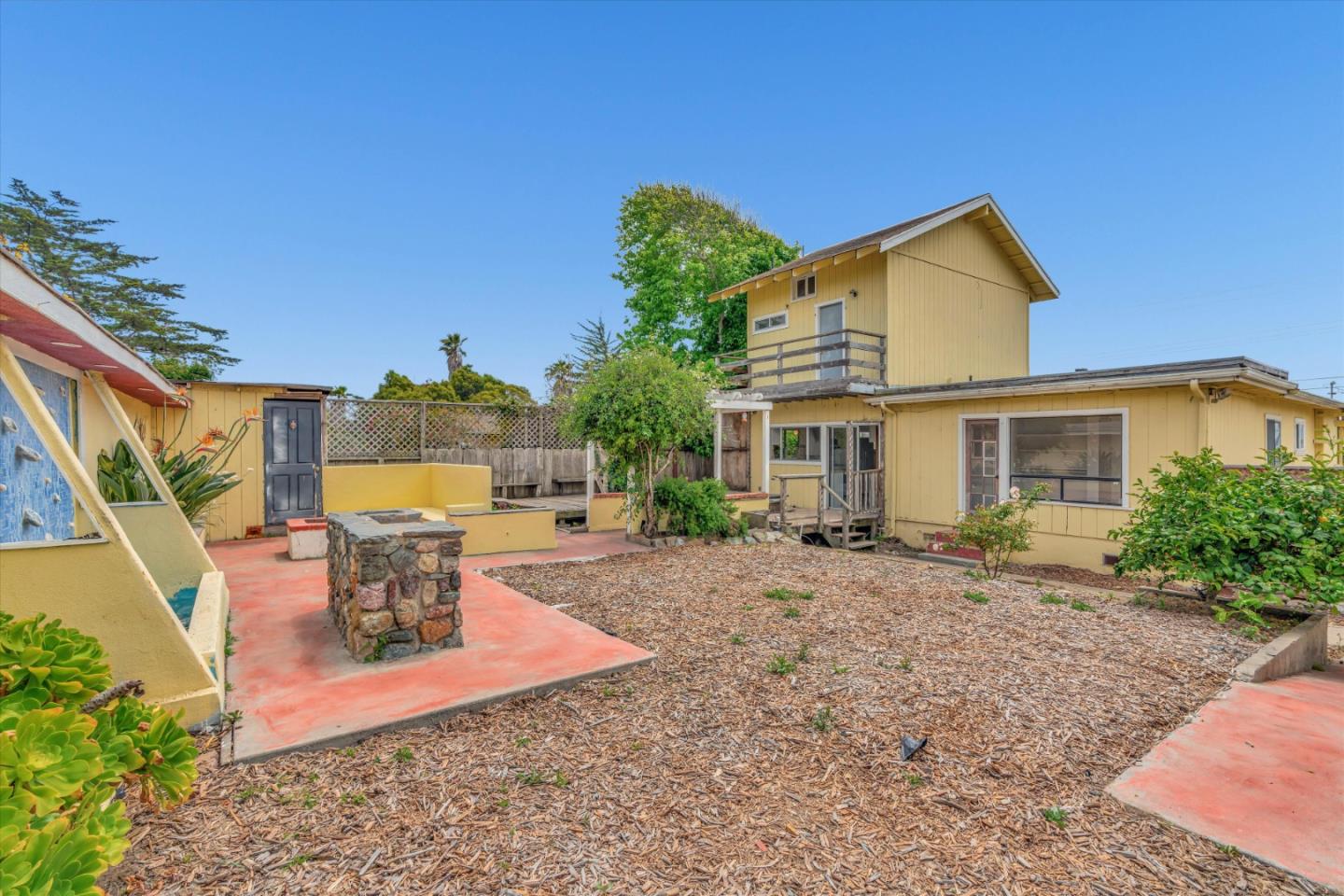 2086 Waring St, Seaside, CA 93955 photo 41