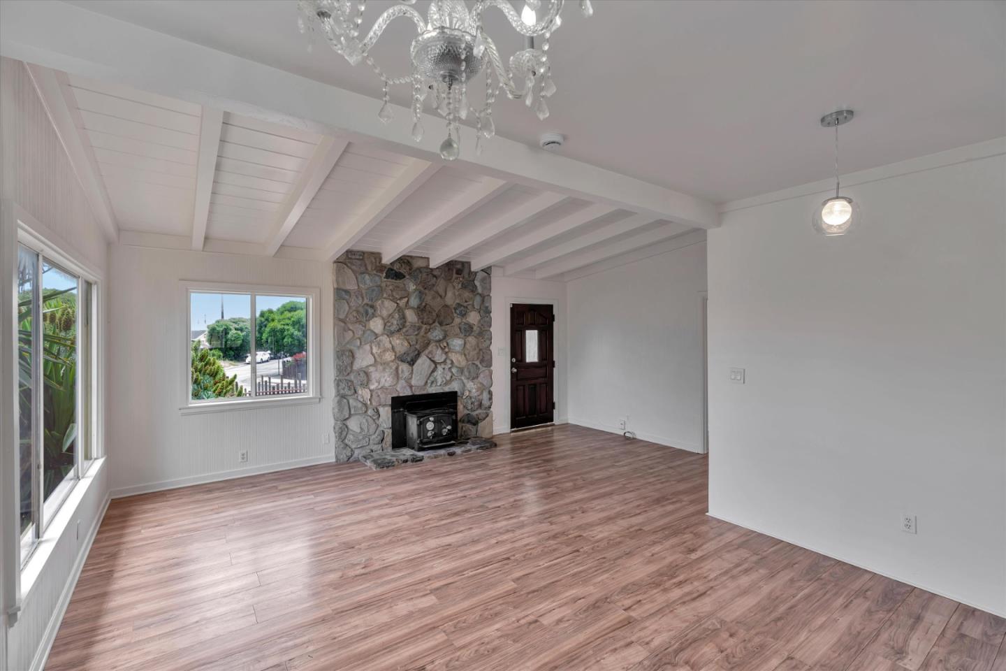 2086 Waring St, Seaside, CA 93955 photo 8