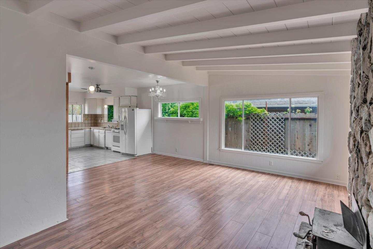 2086 Waring St, Seaside, CA 93955 photo 9