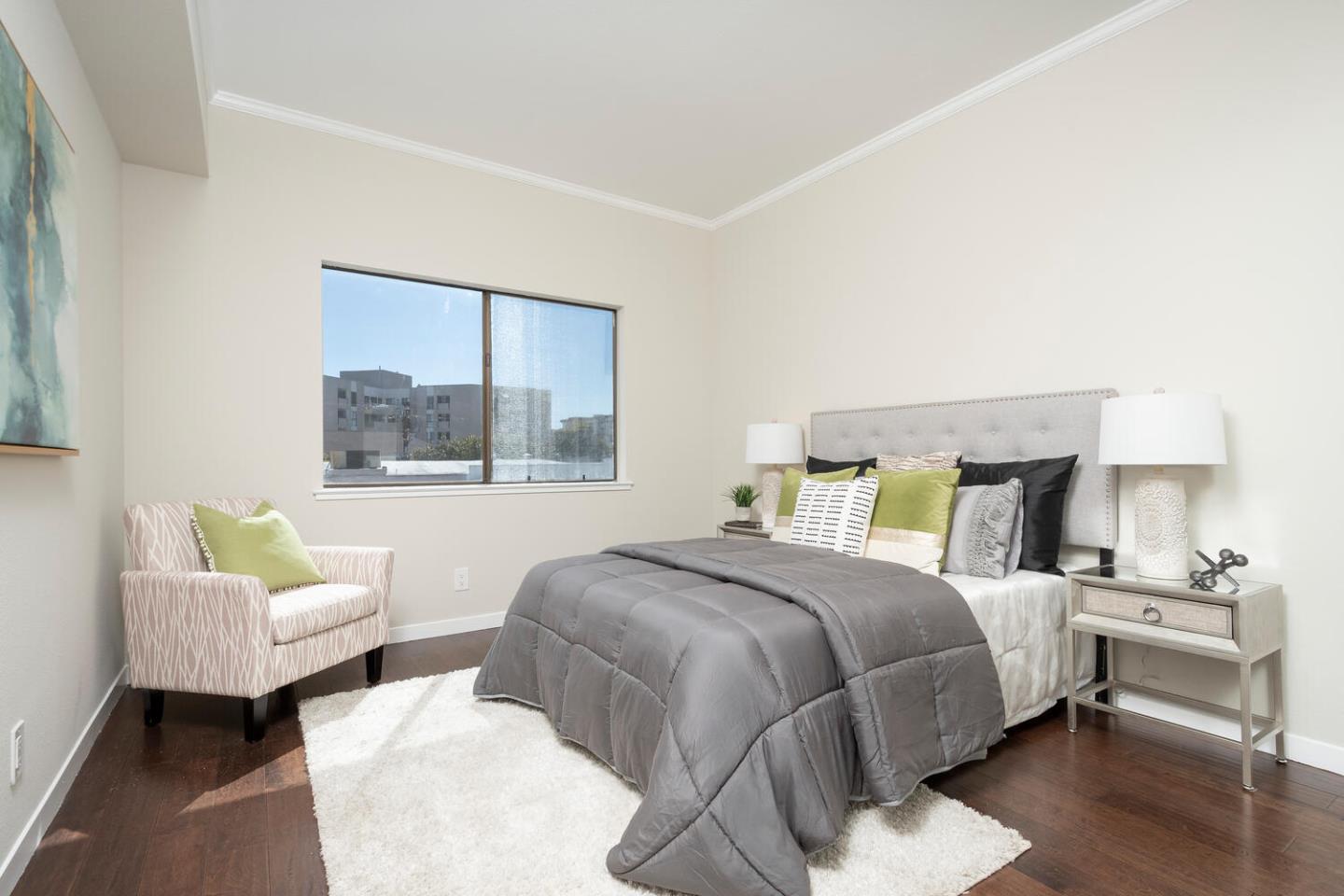 Detail Gallery Image 11 of 15 For 1110 Bayswater Ave #301,  Burlingame,  CA 94010 - 2 Beds | 2 Baths