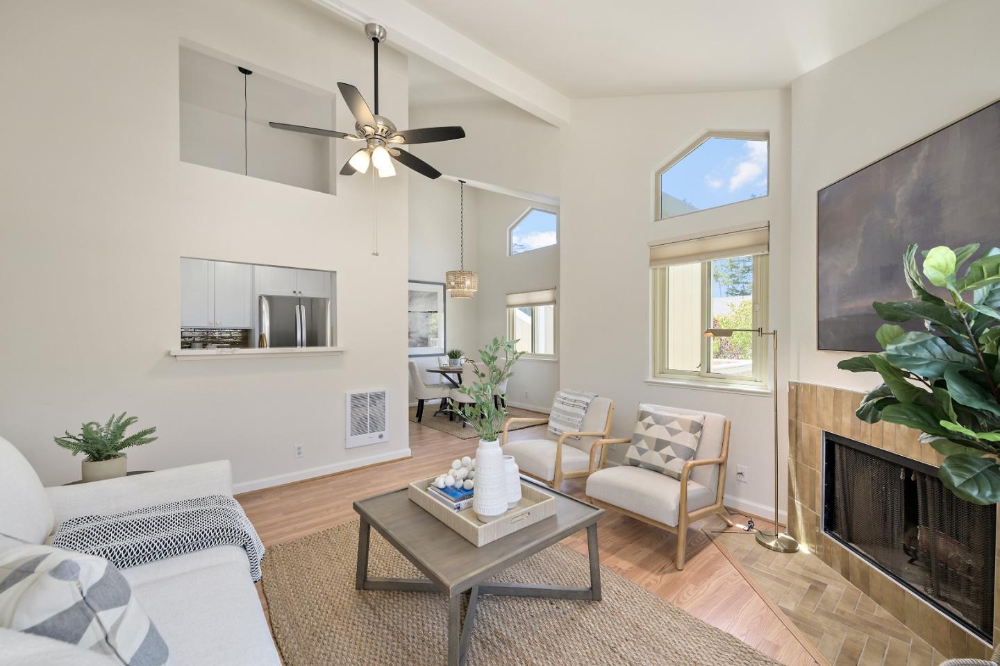 Detail Gallery Image 3 of 16 For 2867 S Bascom Ave #604,  Campbell,  CA 95008 - 1 Beds | 1 Baths