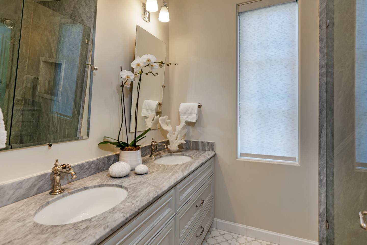 Detail Gallery Image 32 of 76 For 200 University Ave, Los Altos,  CA 94022 - 4 Beds | 3/1 Baths