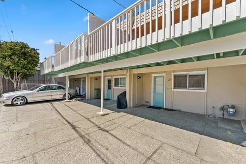 Detail Gallery Image 4 of 22 For 112-116 Marina Ave, Aptos,  CA 95003 - – Beds | – Baths