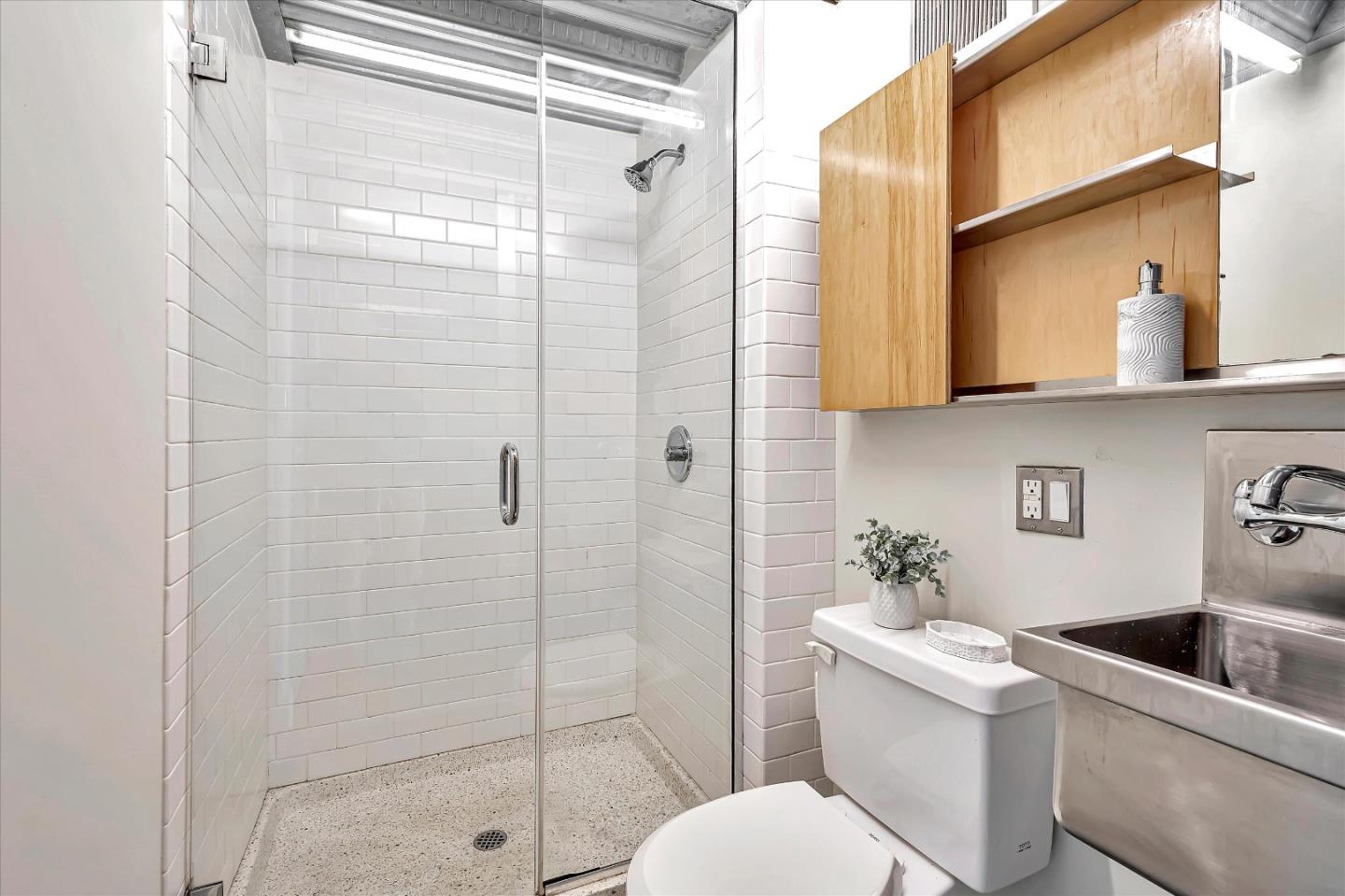 Detail Gallery Image 11 of 22 For 83 Mcallister St #510,  San Francisco,  CA 94102 - 0 Beds | 1 Baths