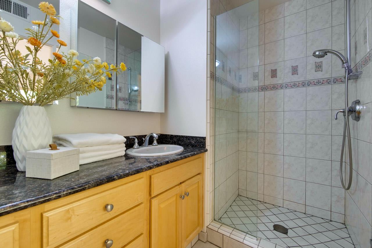 Detail Gallery Image 39 of 50 For 10131 Firwood Dr, Cupertino,  CA 95014 - 3 Beds | 2/1 Baths