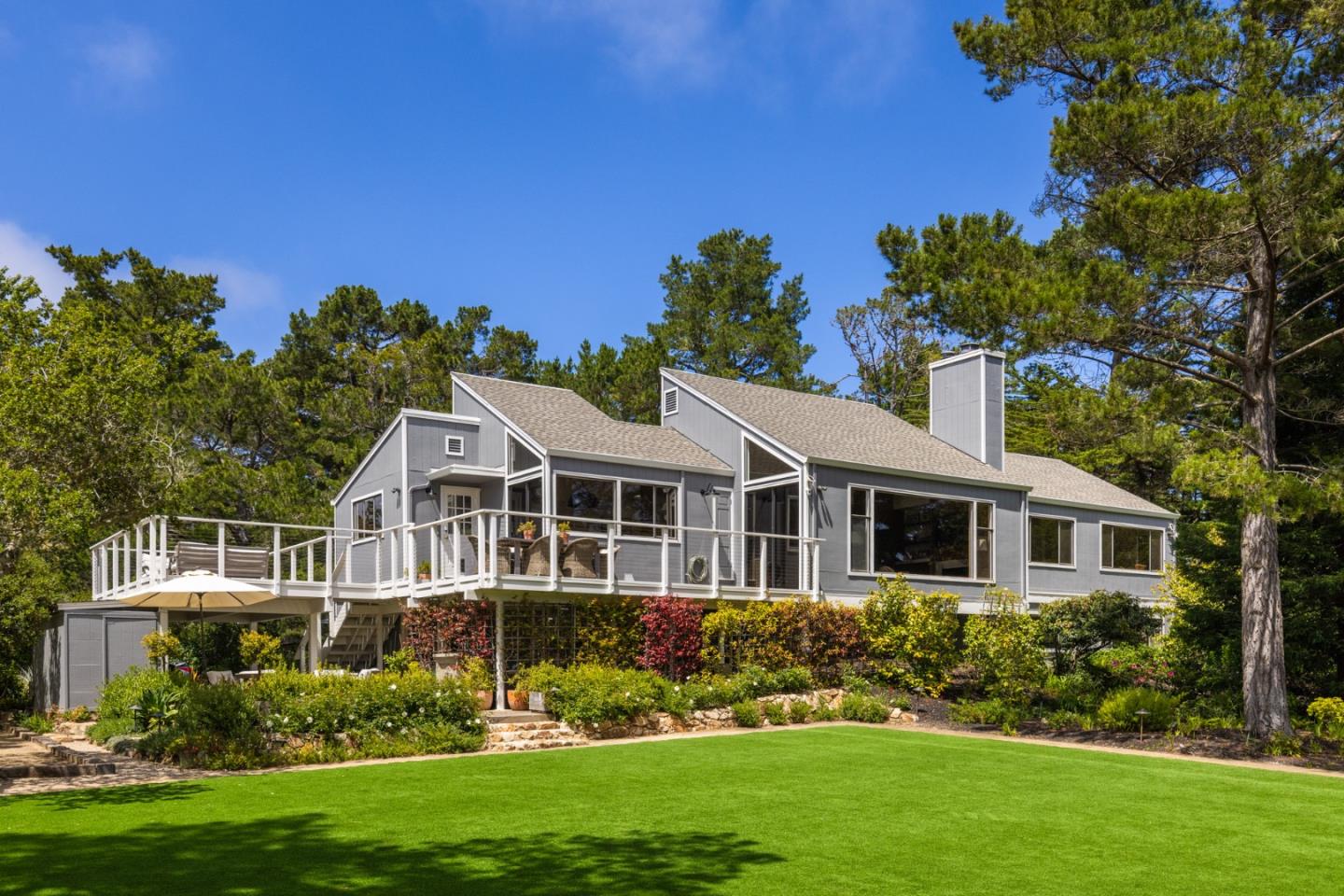 Detail Gallery Image 1 of 38 For 1633 Sonado Rd, Pebble Beach,  CA 93953 - 4 Beds | 2/1 Baths