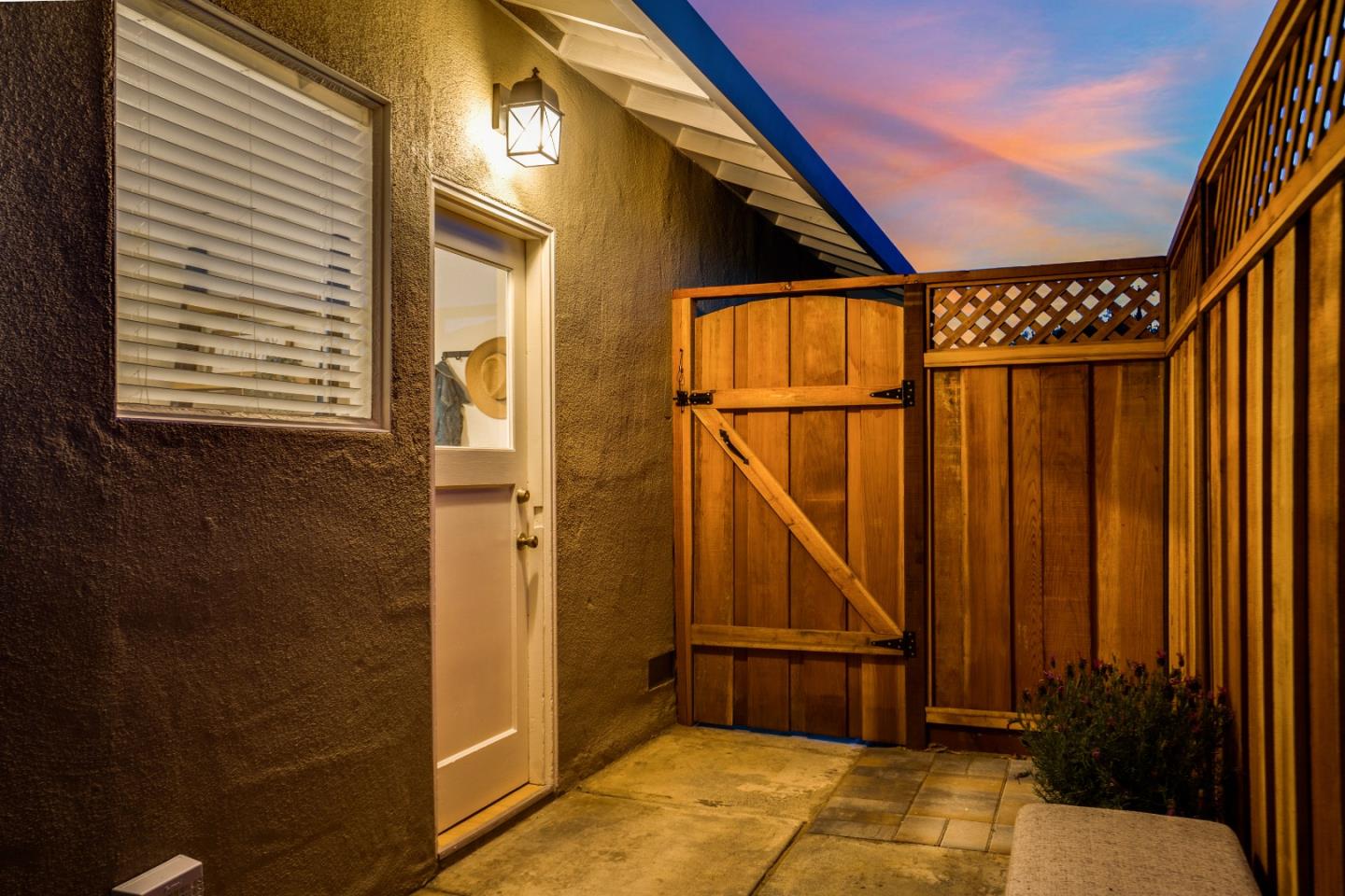 Detail Gallery Image 27 of 30 For 496 Rincon Ave, Sunnyvale,  CA 94086 - 4 Beds | 2 Baths