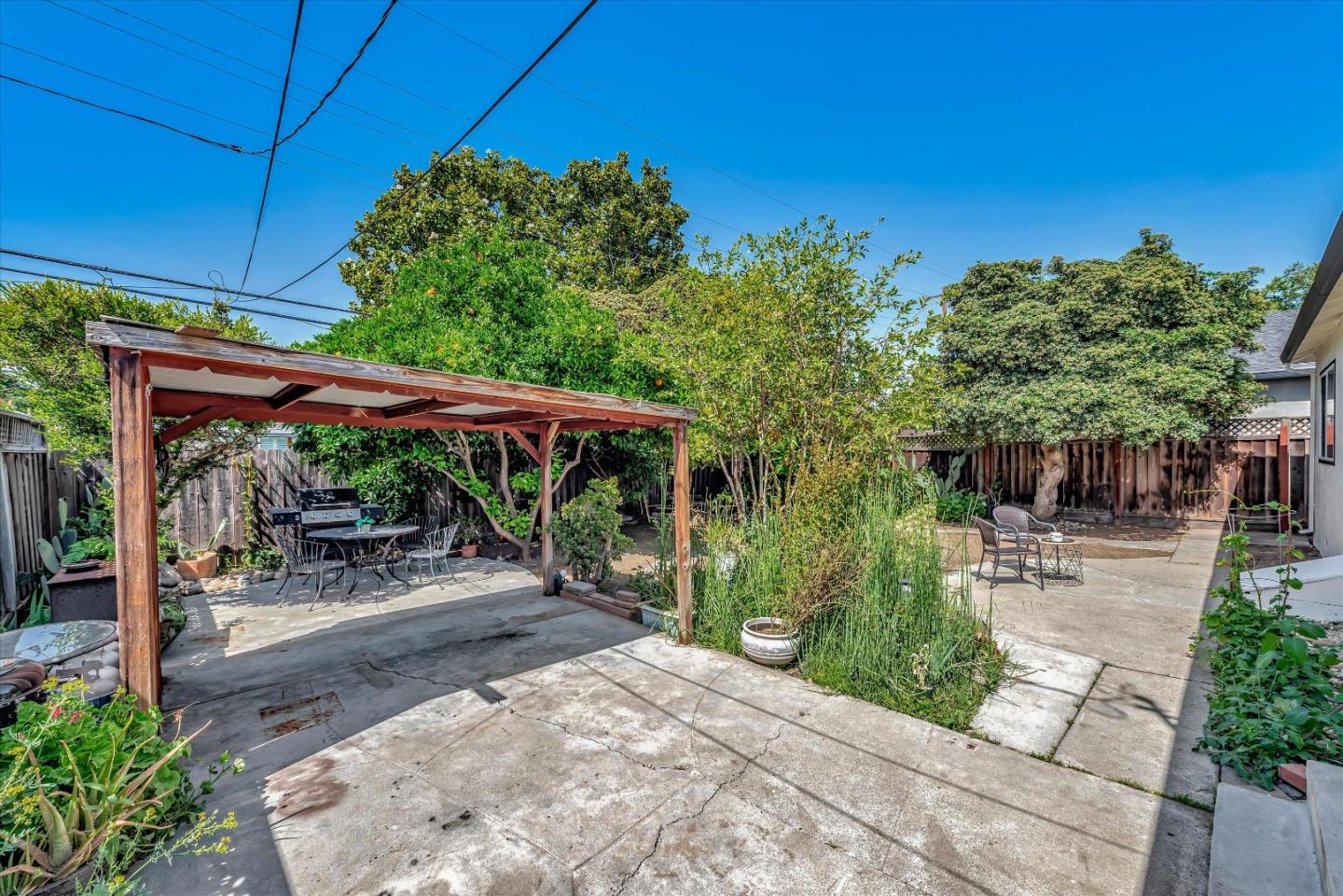 Detail Gallery Image 31 of 35 For 2341 Woodland Ave, San Jose,  CA 95128 - 3 Beds | 1 Baths