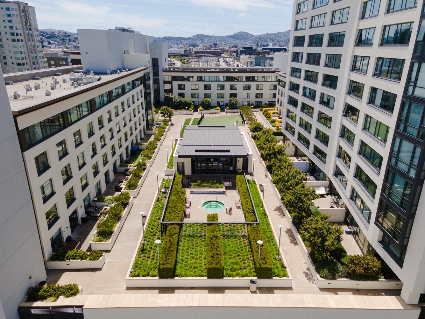 Detail Gallery Image 1 of 26 For 250 King St #538,  San Francisco,  CA 94107 - 1 Beds | 1 Baths