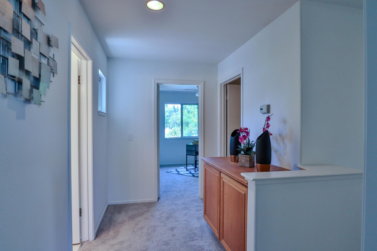Detail Gallery Image 20 of 38 For 465 Mantelli Dr, Gilroy,  CA 95020 - 3 Beds | 2/1 Baths