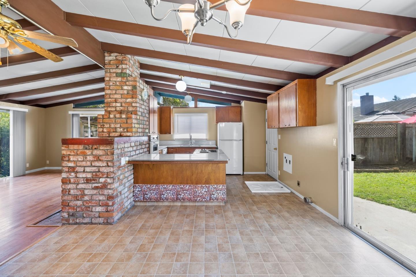 721 Walnut Ln, Hollister, CA 95023 photo 13