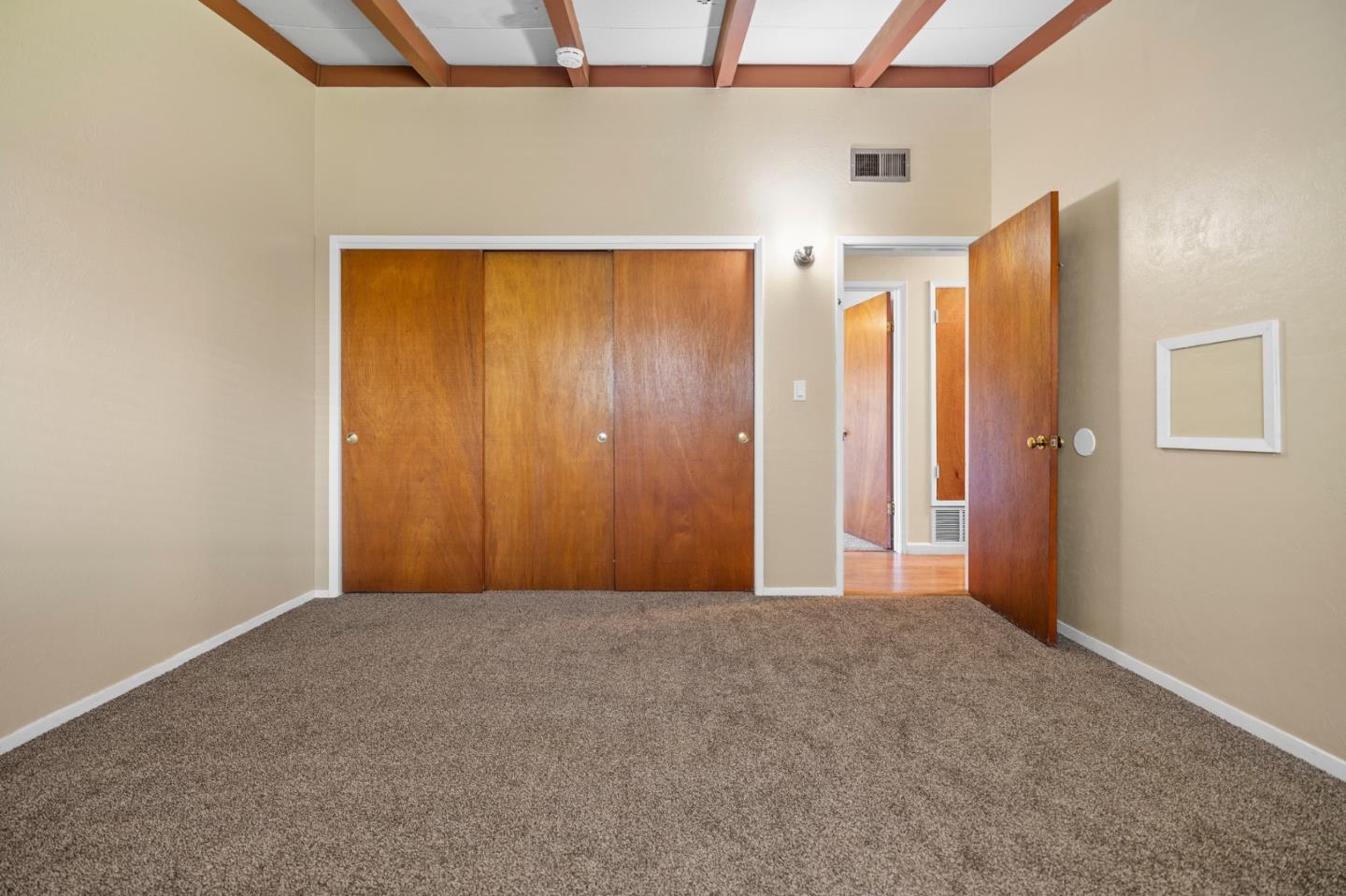 Detail Gallery Image 31 of 41 For 721 Walnut Ln, Hollister,  CA 95023 - 3 Beds | 2 Baths