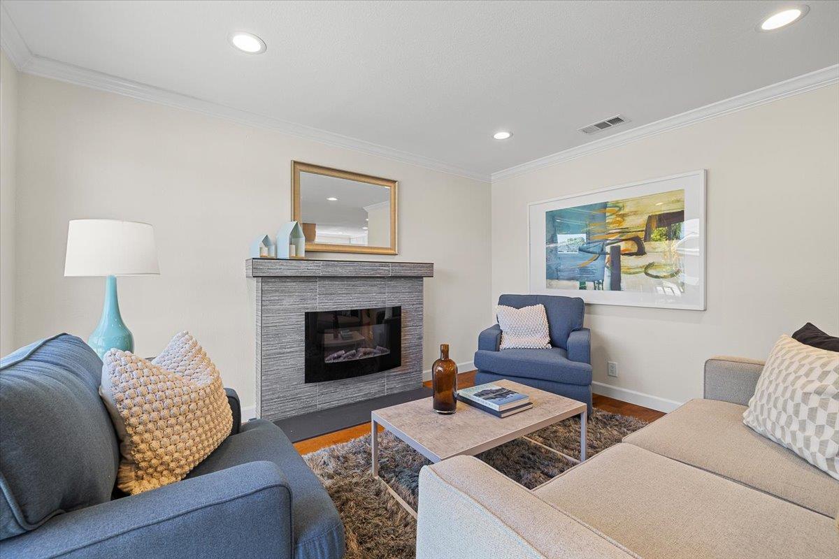Detail Gallery Image 16 of 37 For 3505 Branson Dr, San Mateo,  CA 94403 - 4 Beds | 2 Baths