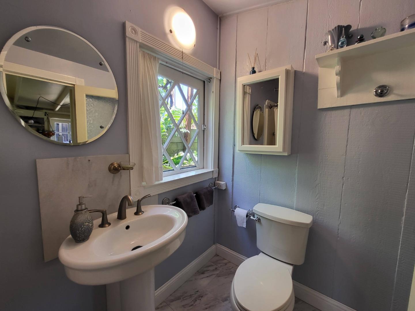 Detail Gallery Image 25 of 61 For 46190 Clear Ridge Rd, Big Sur Coast,  CA 93920 - 3 Beds | 2/1 Baths