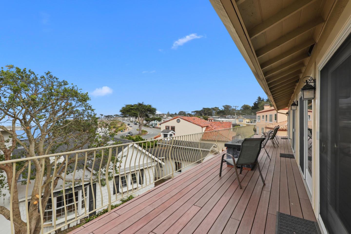 Detail Gallery Image 18 of 39 For 830 Balboa Ave, Pacific Grove,  CA 93950 - 3 Beds | 2 Baths