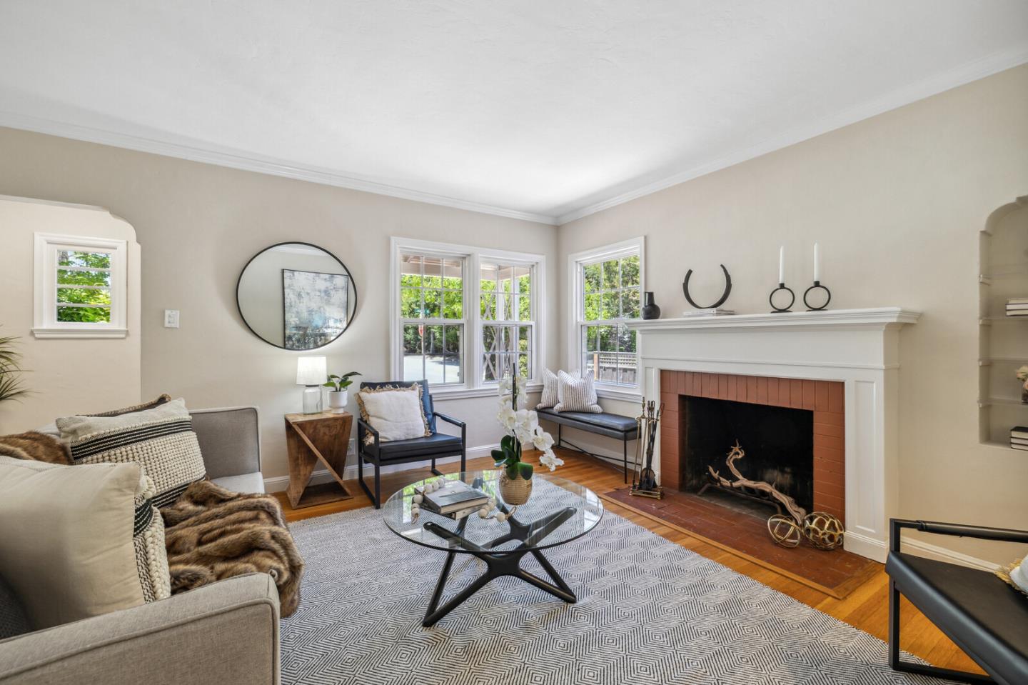 Detail Gallery Image 6 of 33 For 1101 Cambridge Rd, Burlingame,  CA 94010 - 2 Beds | 1 Baths