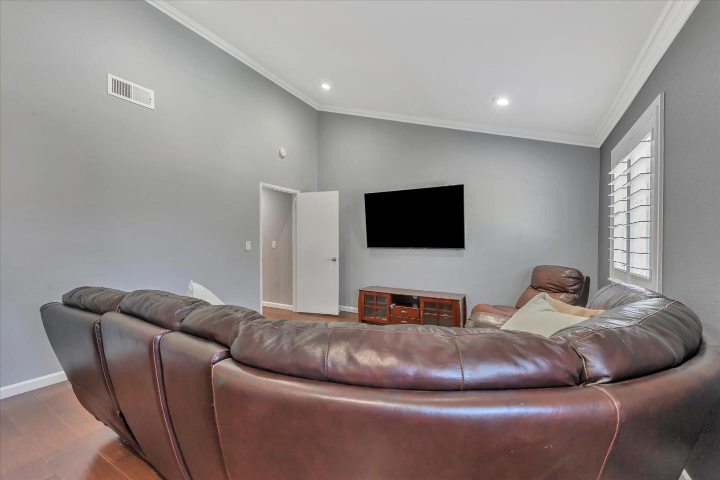 Detail Gallery Image 22 of 46 For 538 Pine Wood Ln, Los Gatos,  CA 95032 - 3 Beds | 2/1 Baths