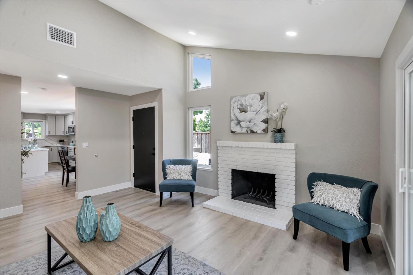 Detail Gallery Image 10 of 41 For 5834 Marshwell Way, San Jose,  CA 95138 - 3 Beds | 2 Baths