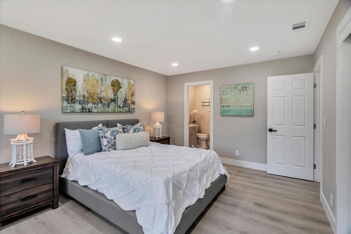 Detail Gallery Image 25 of 41 For 5834 Marshwell Way, San Jose,  CA 95138 - 3 Beds | 2 Baths