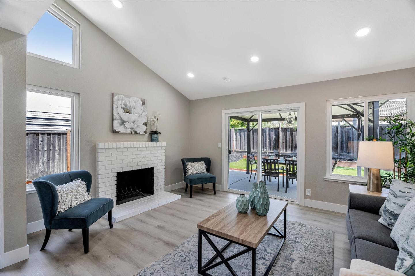 Detail Gallery Image 3 of 41 For 5834 Marshwell Way, San Jose,  CA 95138 - 3 Beds | 2 Baths