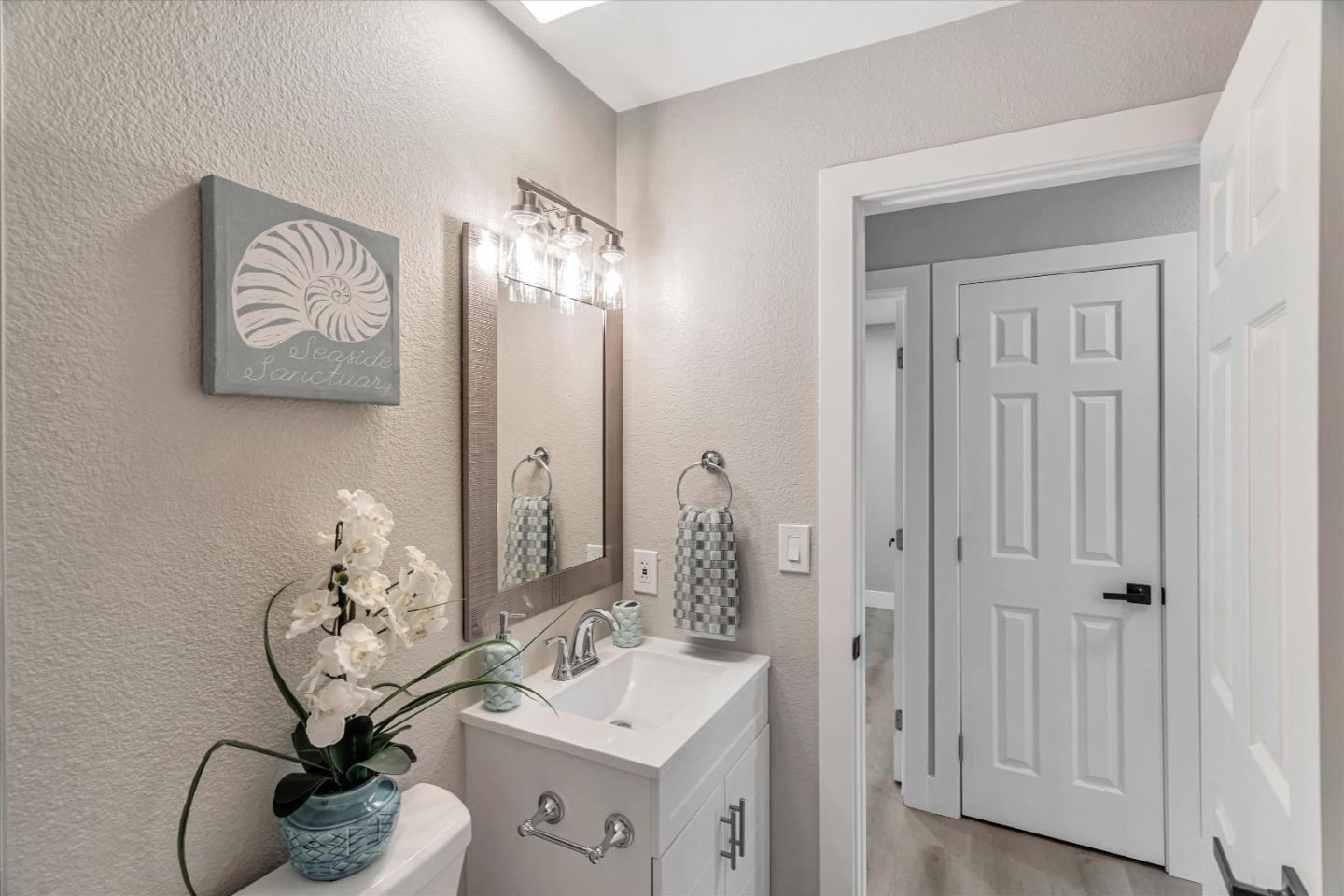 Detail Gallery Image 30 of 41 For 5834 Marshwell Way, San Jose,  CA 95138 - 3 Beds | 2 Baths