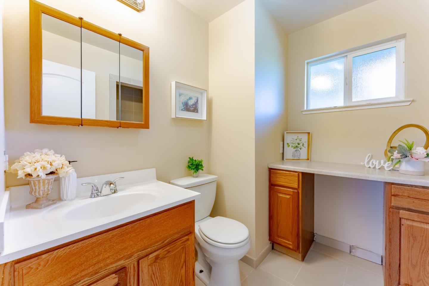 Detail Gallery Image 14 of 30 For 1211 Carnelian Dr, San Jose,  CA 95122 - 3 Beds | 1/1 Baths