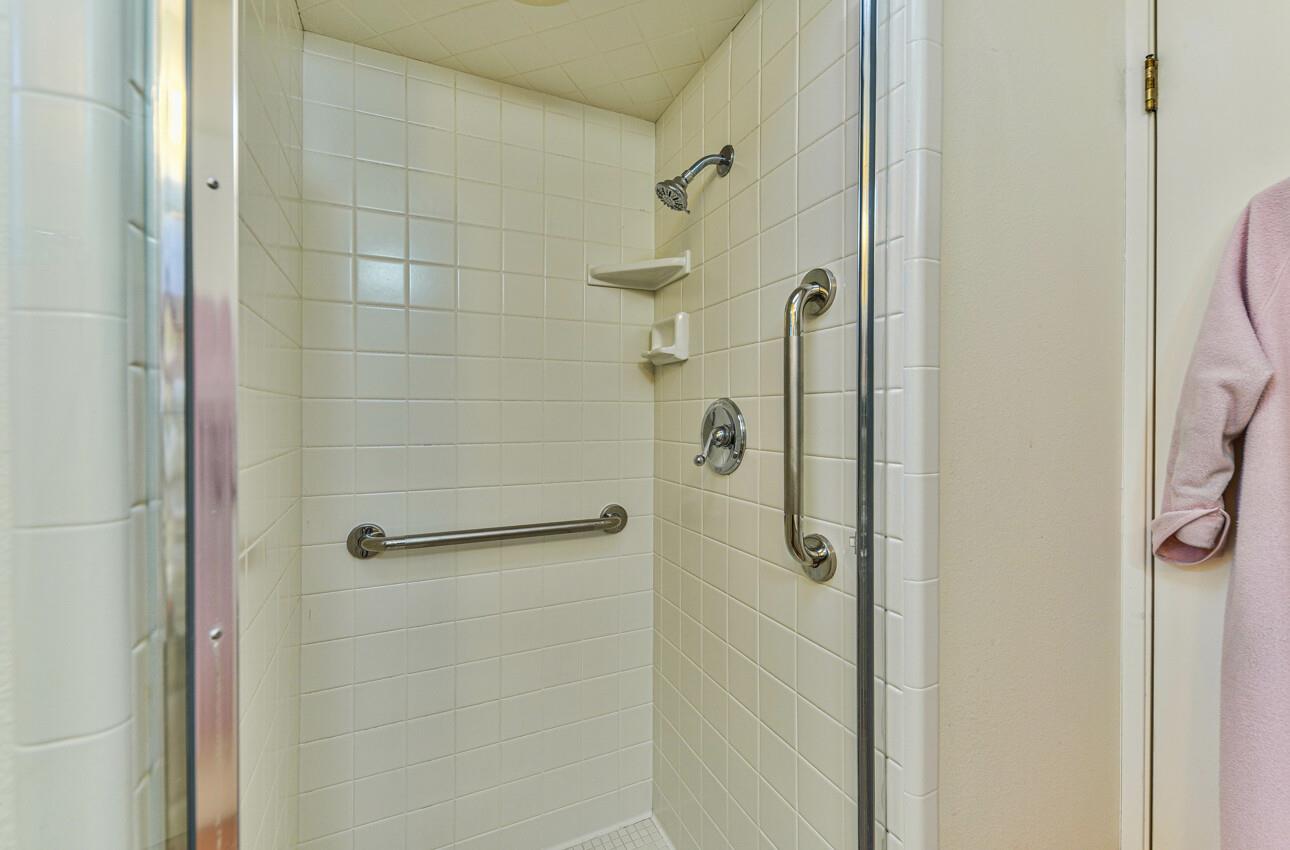 Detail Gallery Image 25 of 32 For 0 Lincoln 3 Ne 3rd Ave, Carmel,  CA 93921 - 2 Beds | 2 Baths