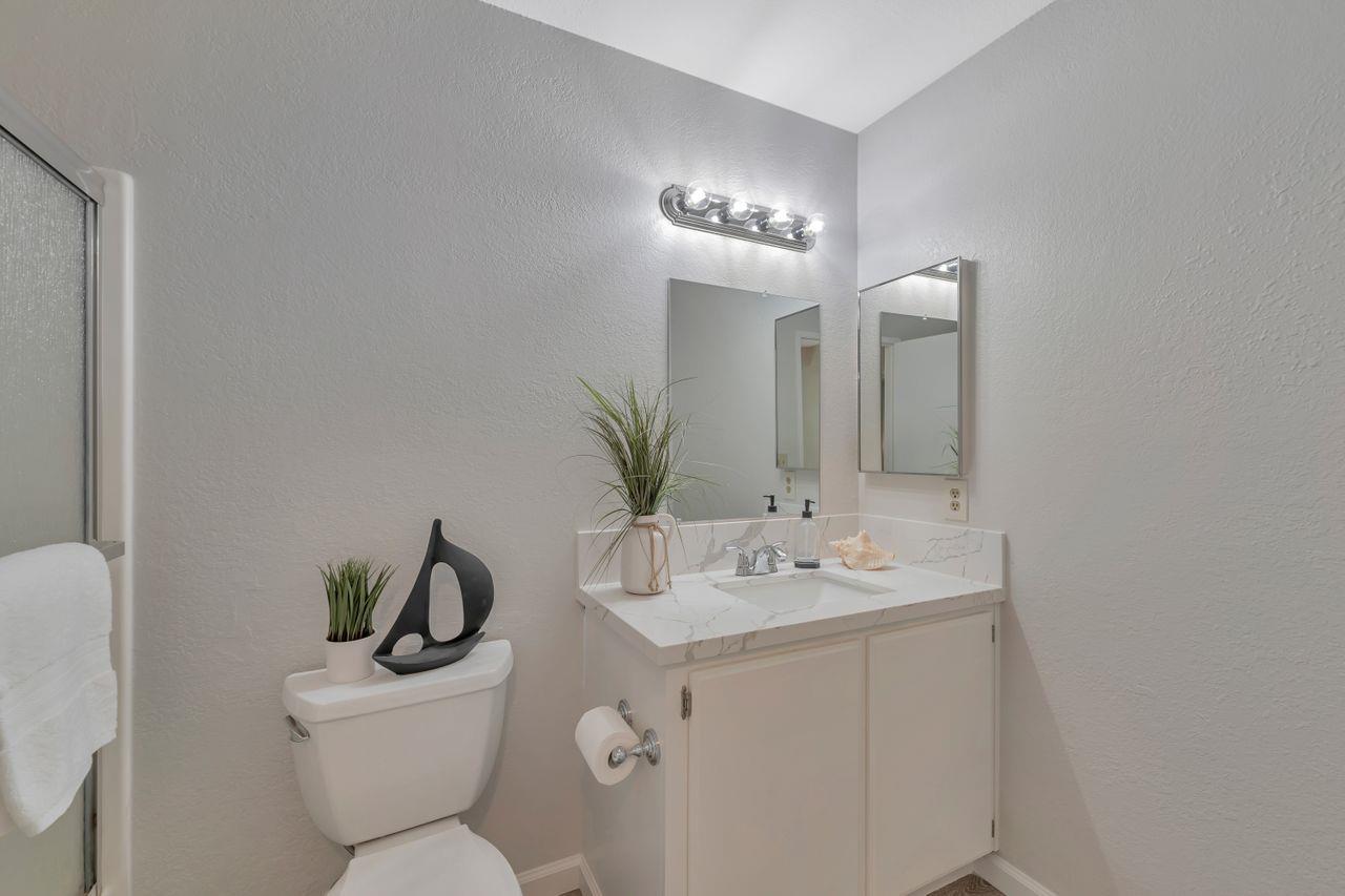 Detail Gallery Image 20 of 26 For 17060 Pine Way, Morgan Hill,  CA 95037 - 4 Beds | 2/1 Baths