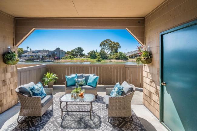 Detail Gallery Image 11 of 79 For 97 Pelican Ln, Redwood Shores,  CA 94065 - 1 Beds | 1 Baths