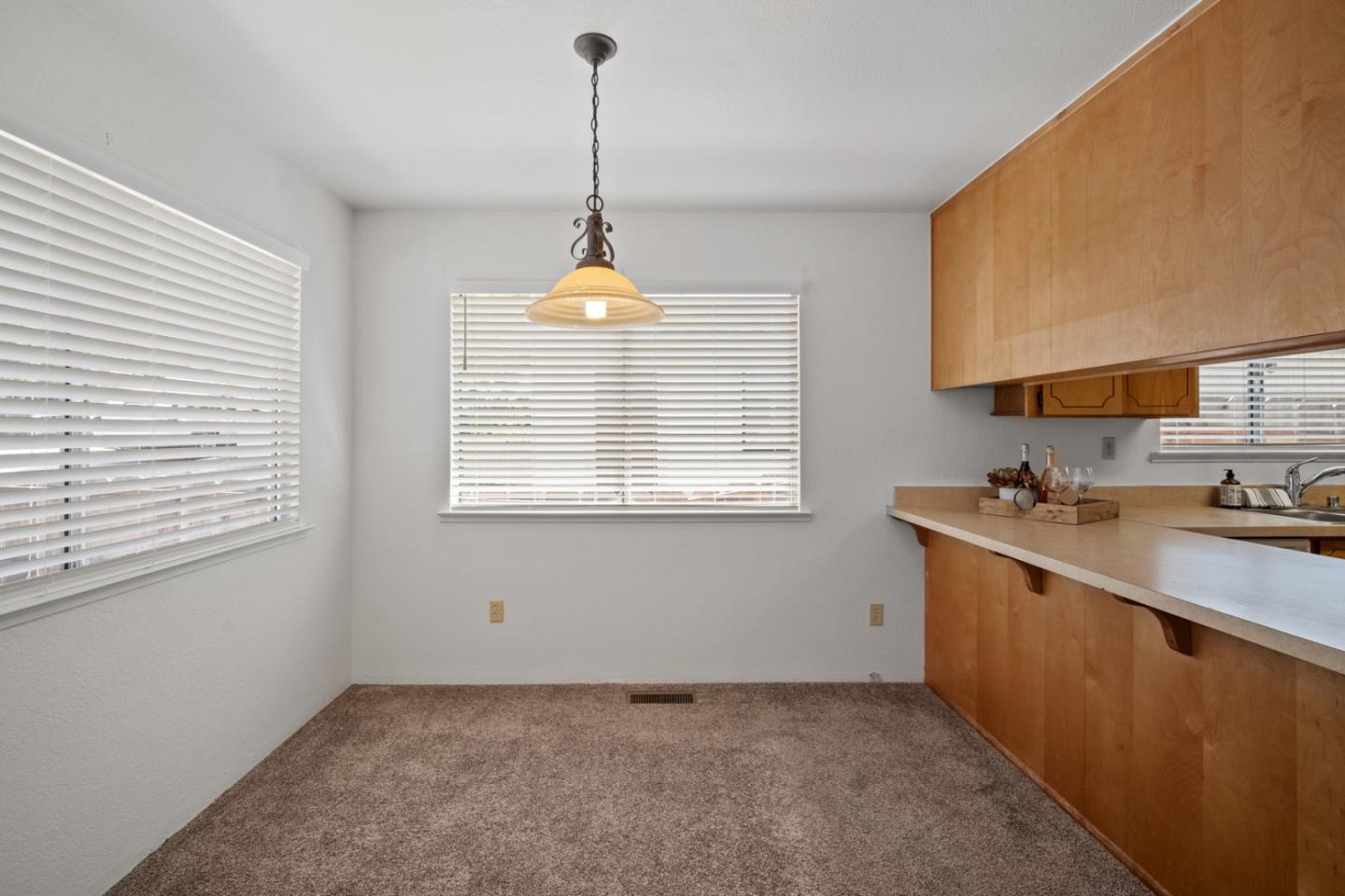 1124 Hamilton Ave, Seaside, CA 93955 photo 11