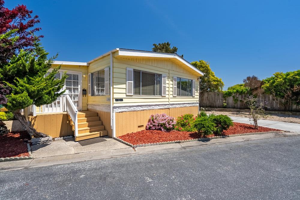 Detail Gallery Image 1 of 64 For 13967 Monte De Oro #11,  Castroville,  CA 95012 - 2 Beds | 2 Baths