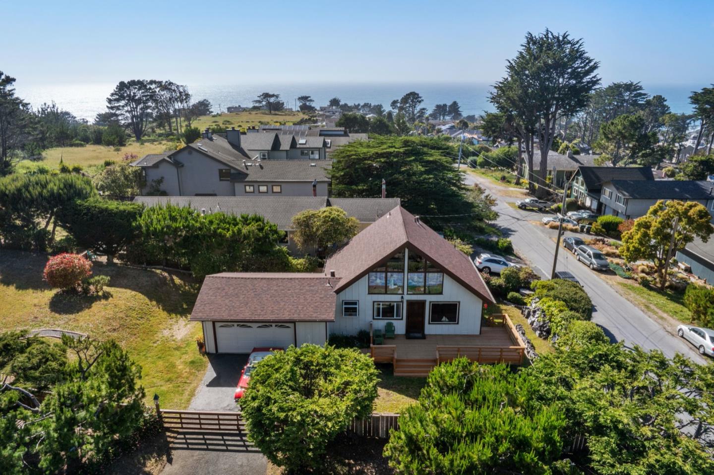 Detail Gallery Image 11 of 48 For 1400 Audubon Ave, Montara,  CA 94037 - 2 Beds | 2 Baths