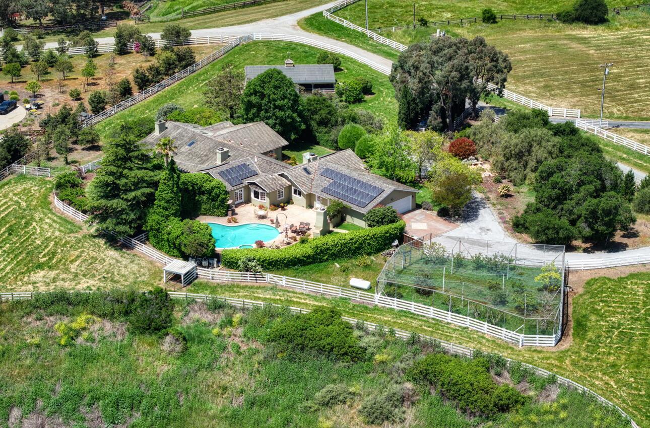 29225 Chualar Canyon Road, Chualar, California 93925, 4 Bedrooms Bedrooms, ,5 BathroomsBathrooms,Residential,For Sale,29225 Chualar Canyon Road,ML81967185