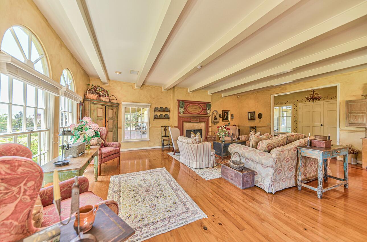 29225 Chualar Canyon Road, Chualar, California 93925, 4 Bedrooms Bedrooms, ,5 BathroomsBathrooms,Residential,For Sale,29225 Chualar Canyon Road,ML81967185