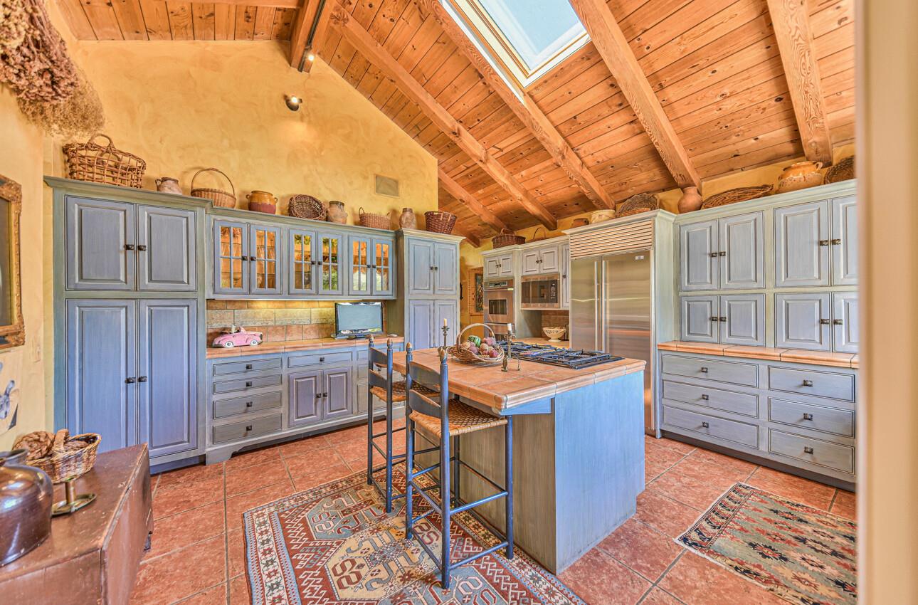 29225 Chualar Canyon Road, Chualar, California 93925, 4 Bedrooms Bedrooms, ,5 BathroomsBathrooms,Residential,For Sale,29225 Chualar Canyon Road,ML81967185