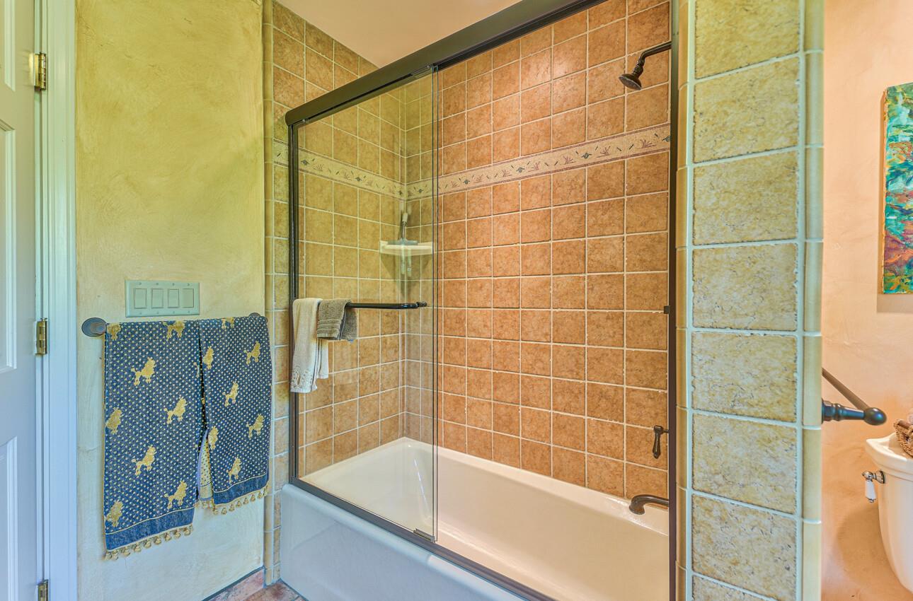 Detail Gallery Image 45 of 93 For 29225 Chualar Canyon Rd, Chualar,  CA 93925 - 4 Beds | 5/2 Baths