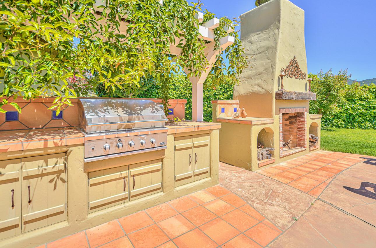 29225 Chualar Canyon Road, Chualar, California 93925, 4 Bedrooms Bedrooms, ,5 BathroomsBathrooms,Residential,For Sale,29225 Chualar Canyon Road,ML81967185