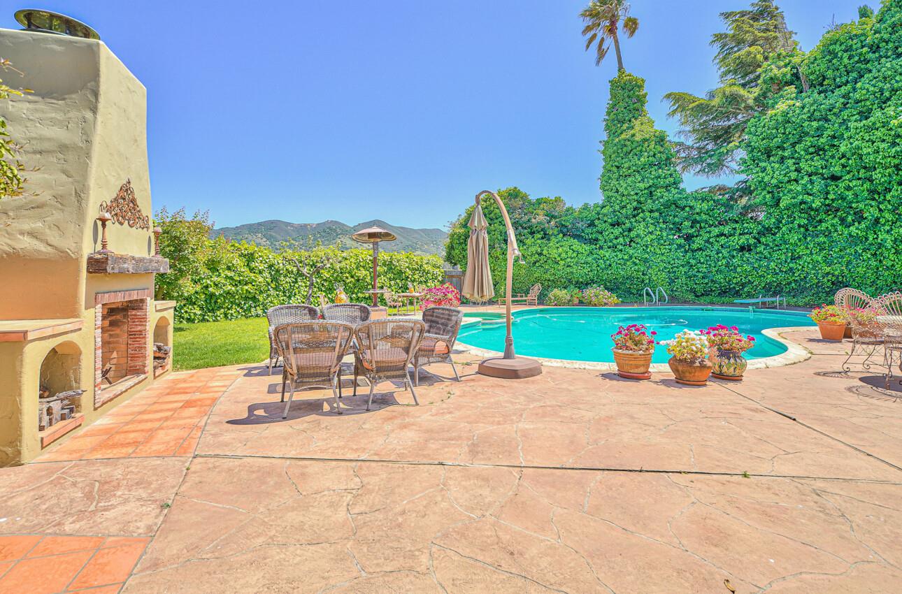 29225 Chualar Canyon Road, Chualar, California 93925, 4 Bedrooms Bedrooms, ,5 BathroomsBathrooms,Residential,For Sale,29225 Chualar Canyon Road,ML81967185