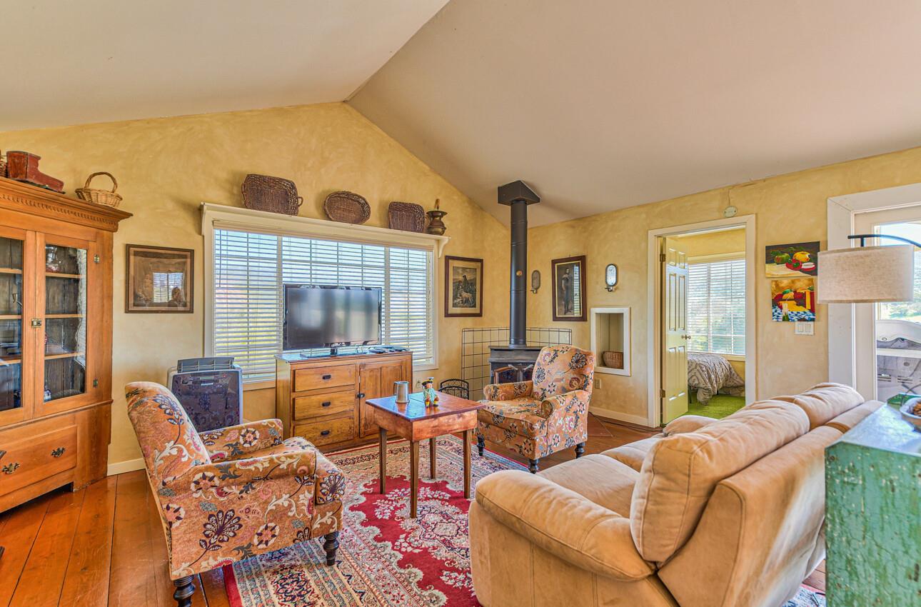 Detail Gallery Image 61 of 93 For 29225 Chualar Canyon Rd, Chualar,  CA 93925 - 4 Beds | 5/2 Baths