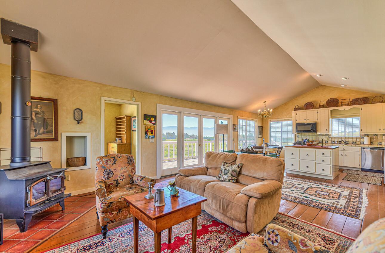 Detail Gallery Image 62 of 93 For 29225 Chualar Canyon Rd, Chualar,  CA 93925 - 7 Beds | 5/2 Baths