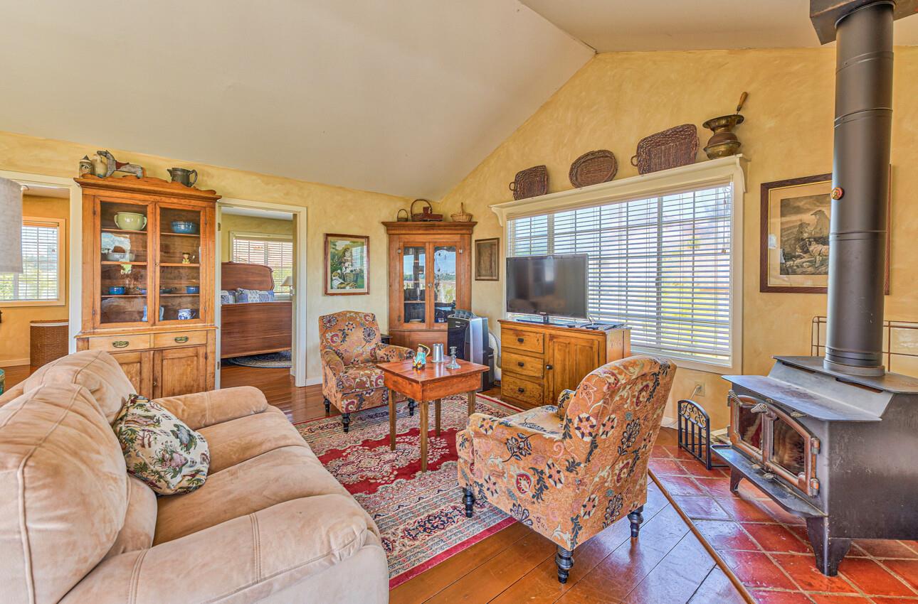 Detail Gallery Image 63 of 93 For 29225 Chualar Canyon Rd, Chualar,  CA 93925 - 4 Beds | 5/2 Baths