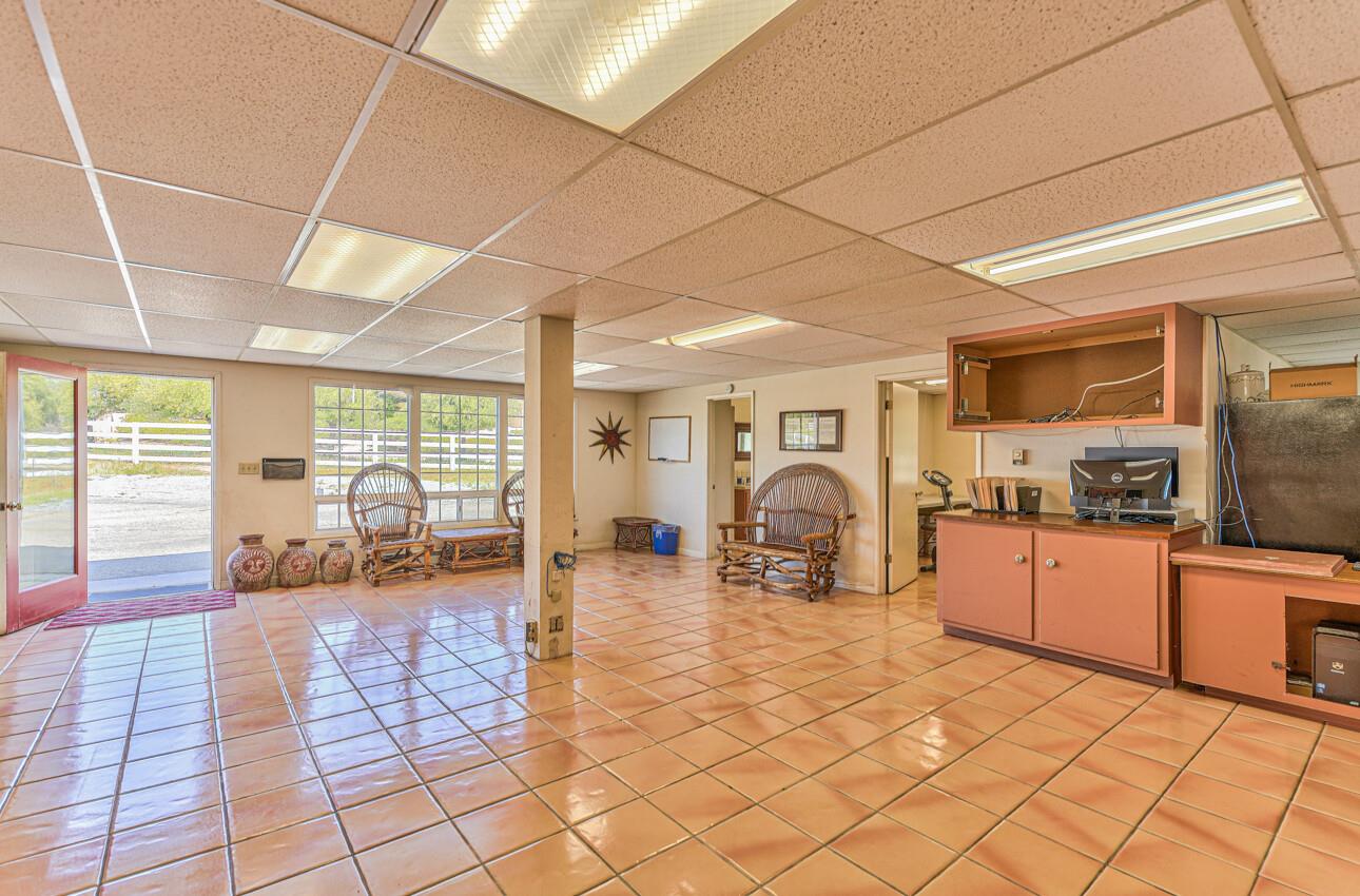 Detail Gallery Image 75 of 93 For 29225 Chualar Canyon Rd, Chualar,  CA 93925 - 7 Beds | 5/2 Baths