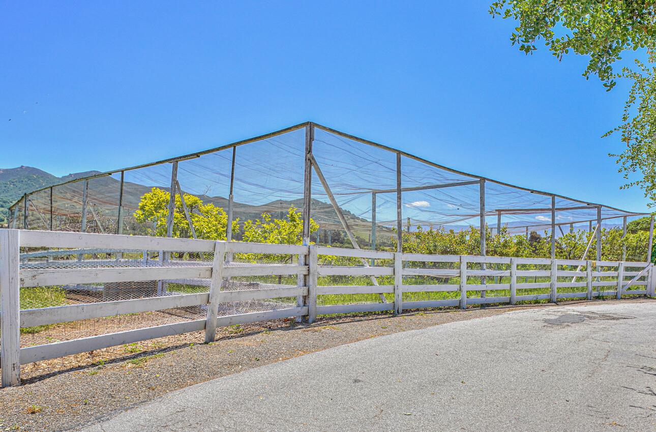 Detail Gallery Image 85 of 93 For 29225 Chualar Canyon Rd, Chualar,  CA 93925 - 7 Beds | 5/2 Baths