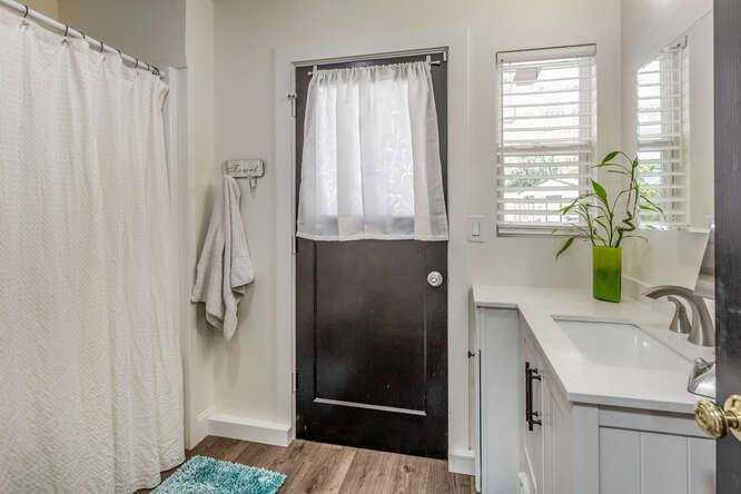 727 W 6th St, Gilroy, CA 95020 photo 22